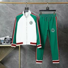 Picture of Gucci SweatSuits _SKUGucciM-3XL8qn12628559